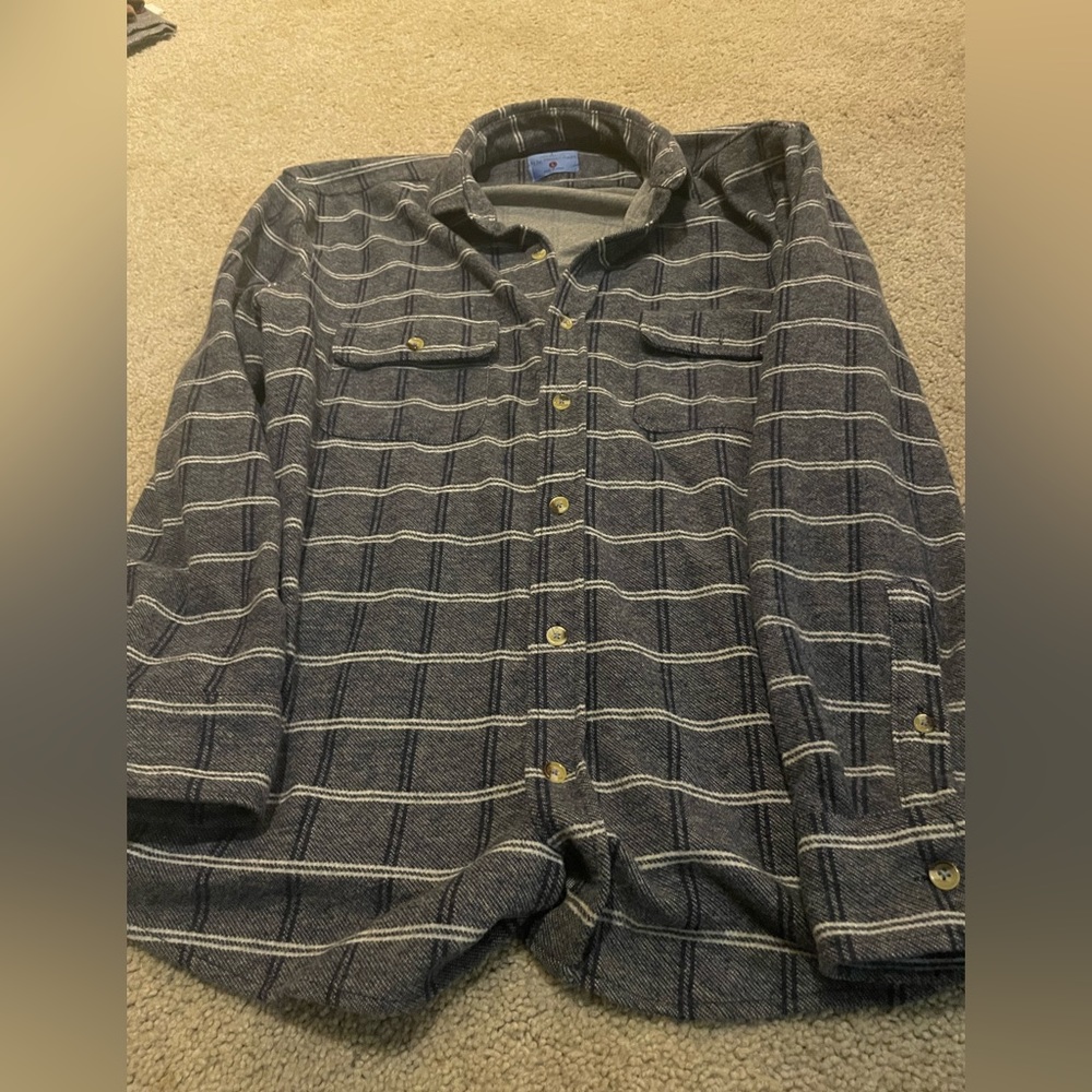 Tailorbyrd flannel material button up size large